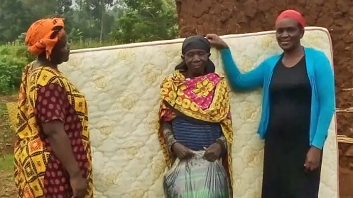 jwek (photo8) jwek (photo8)